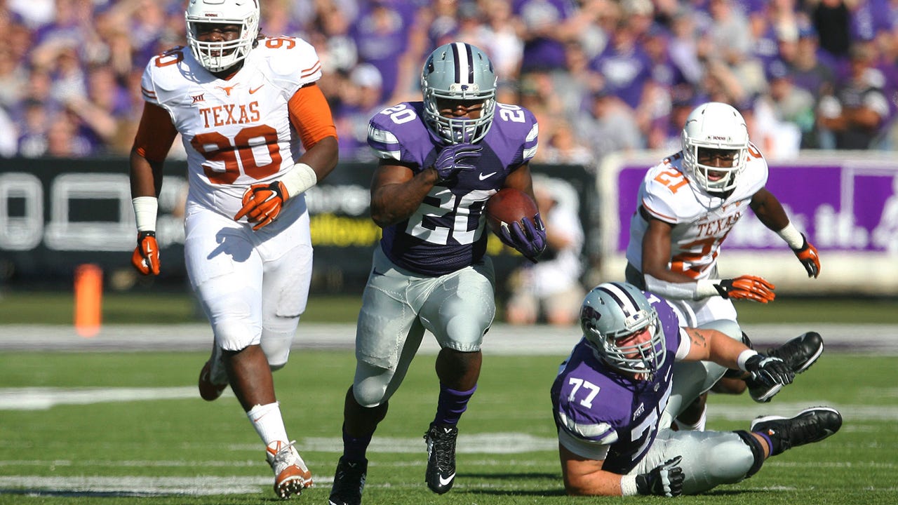 No. 11 Kansas State pitches 23-0 shutout of Texas